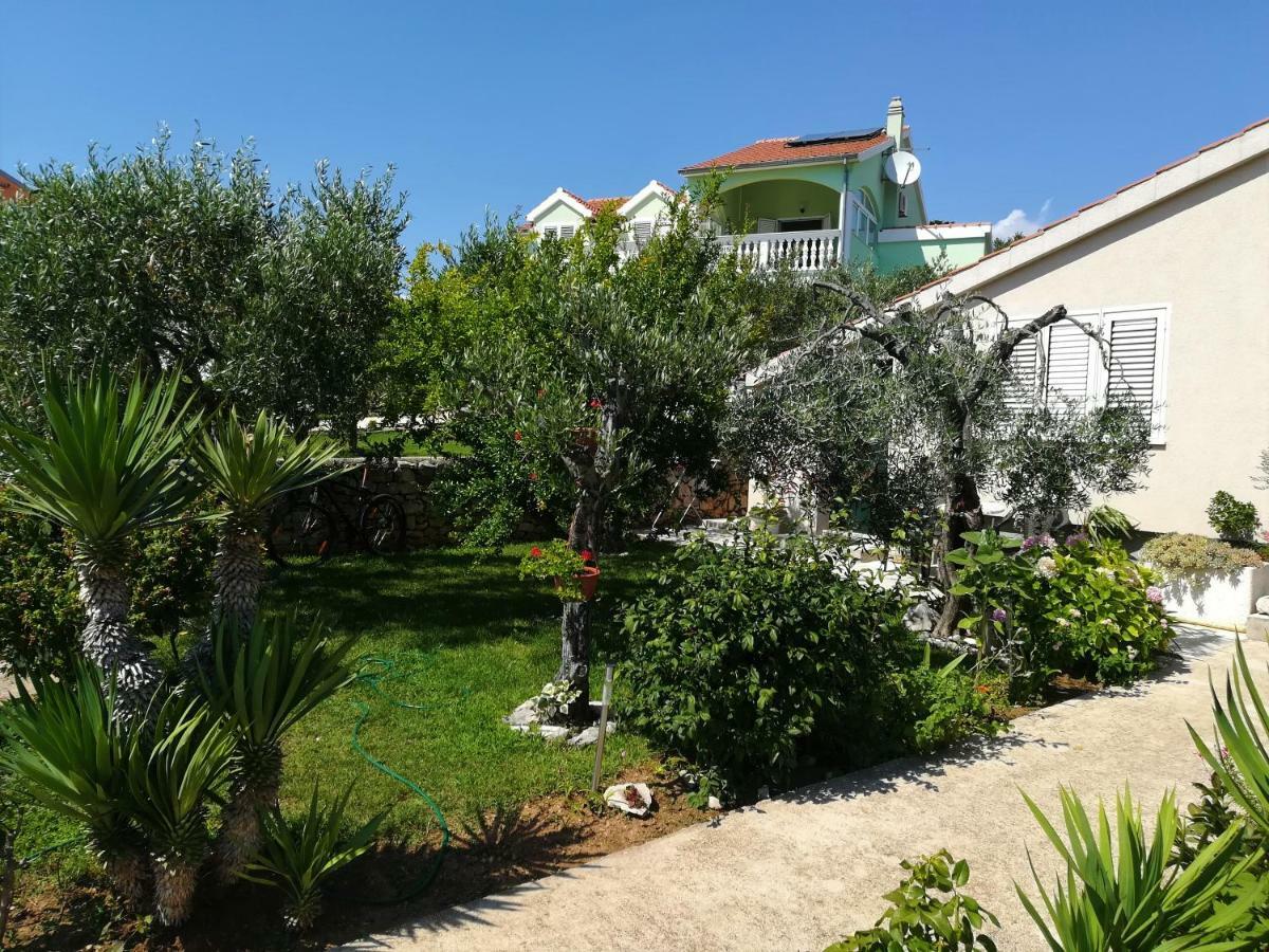 Appartamento Olive Grove Vodice Esterno foto