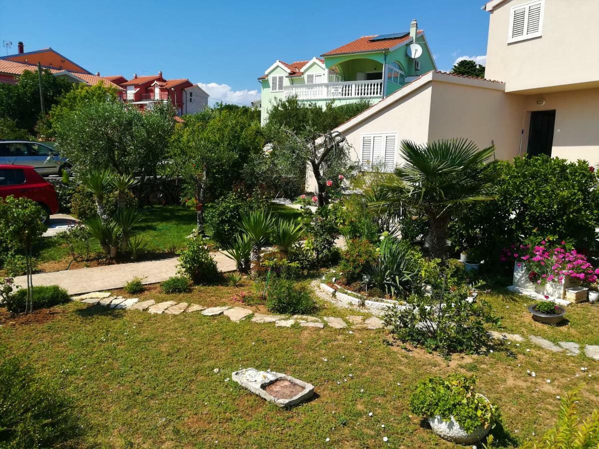Appartamento Olive Grove Vodice Esterno foto