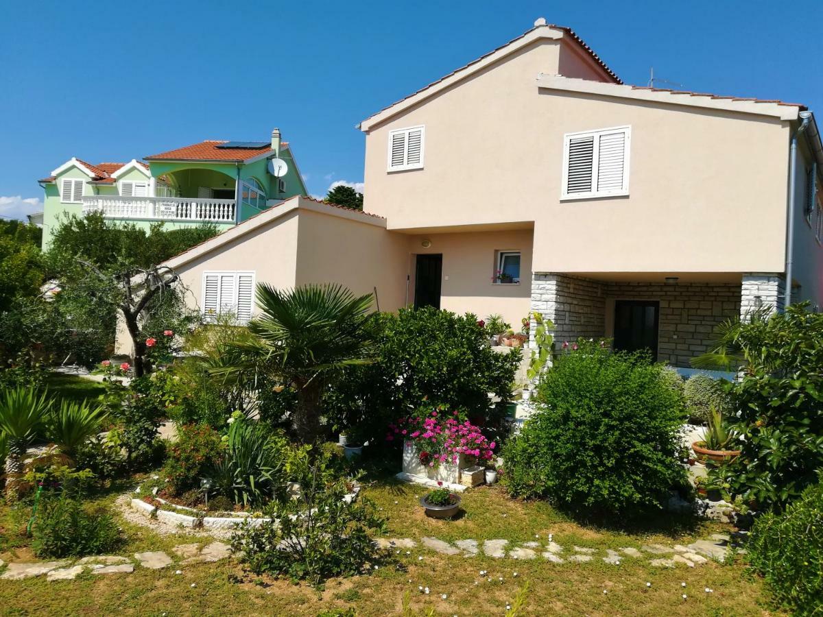 Appartamento Olive Grove Vodice Esterno foto